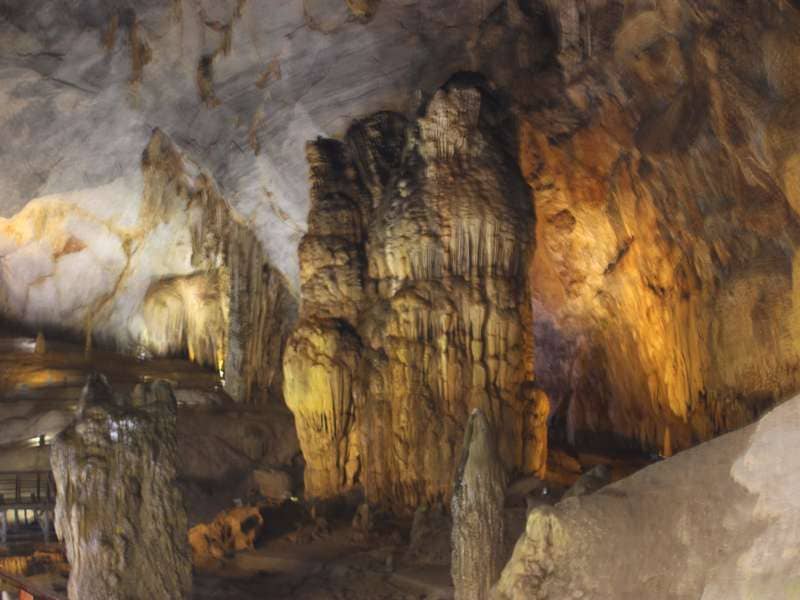 Phong Nha grotter i Vietnam